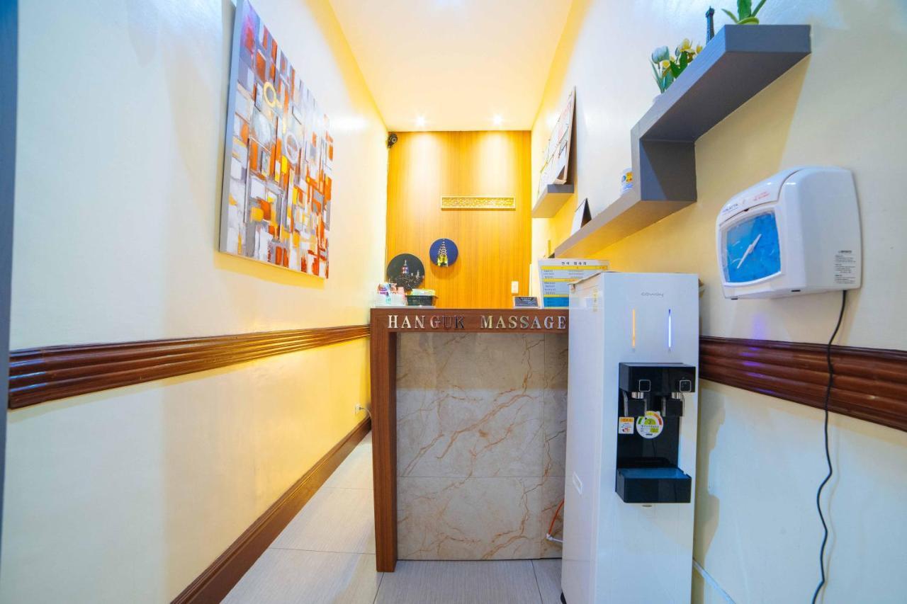 Reddoorz Premium @ Korea Town Angeles City Eksteriør billede